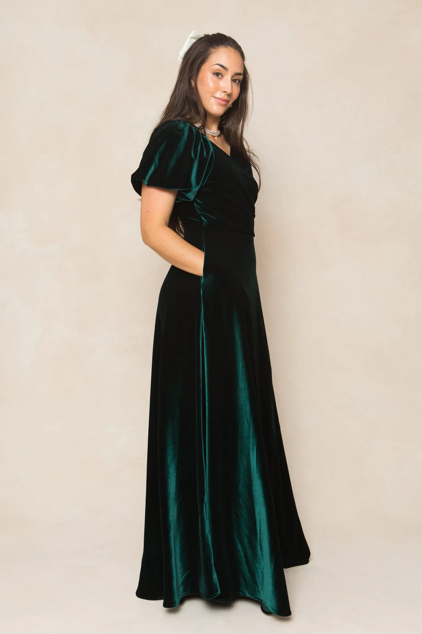 Tessie Dress in Emerald Velvet sold by Ivy City Co product image thumbnail 2