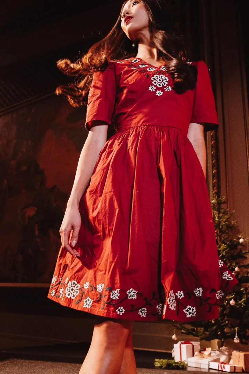 Heidi Dress in Maroon - FINAL SALE sold by Ivy City Co product image thumbnail 4