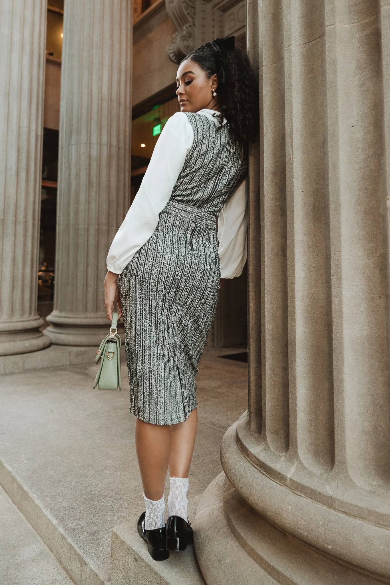 Bonnie Dress in Black - FINAL SALE sold by Ivy City Co product image thumbnail 3