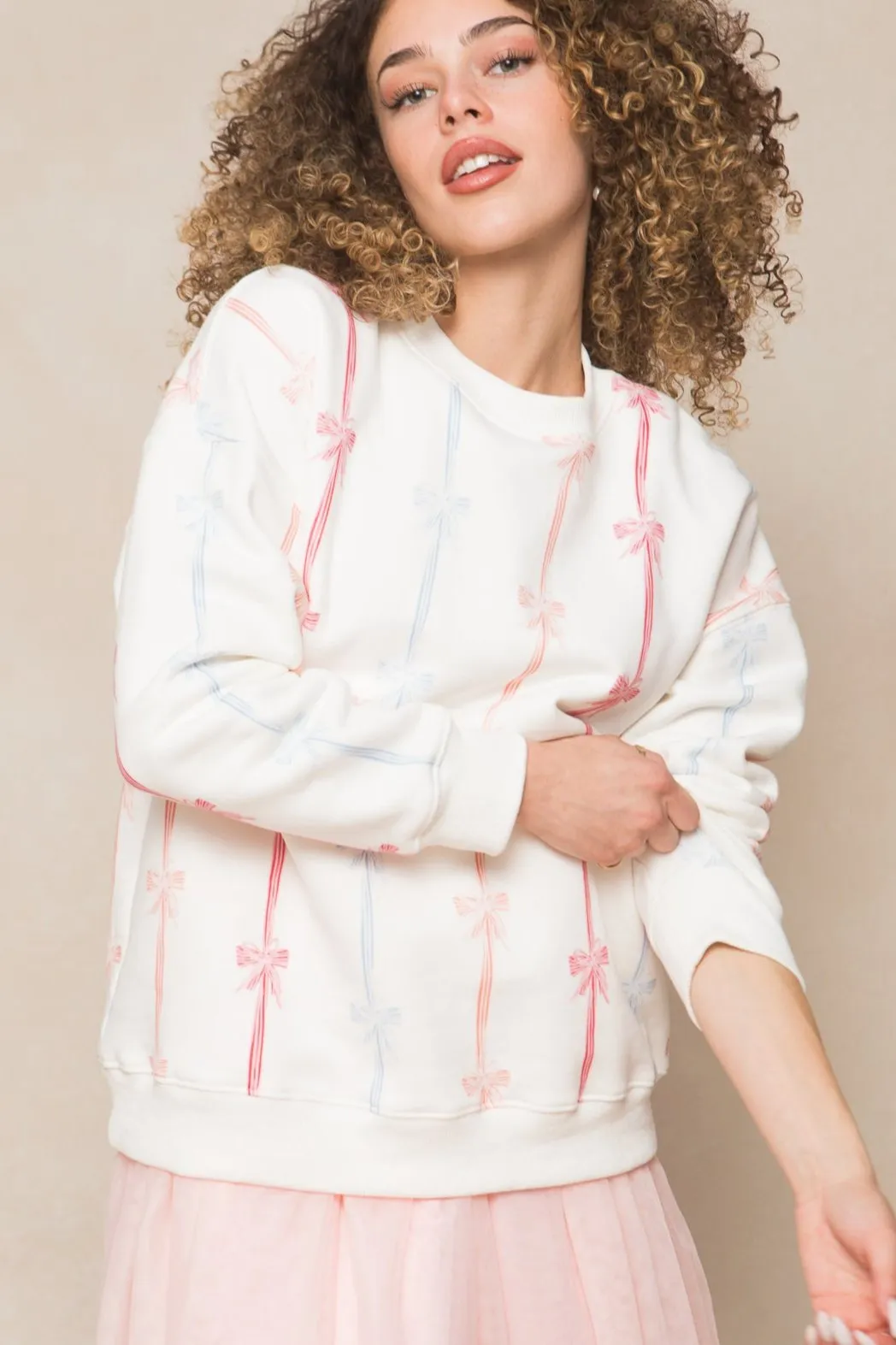 Ivy Crewneck Sweatshirt in Bow Print sold by Ivy City Co product image thumbnail 3