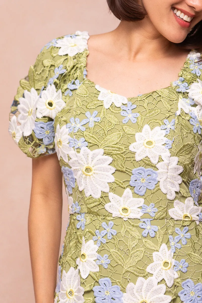 Meadow Dress in Green - FINAL SALE sold by Ivy City Co product image thumbnail 4