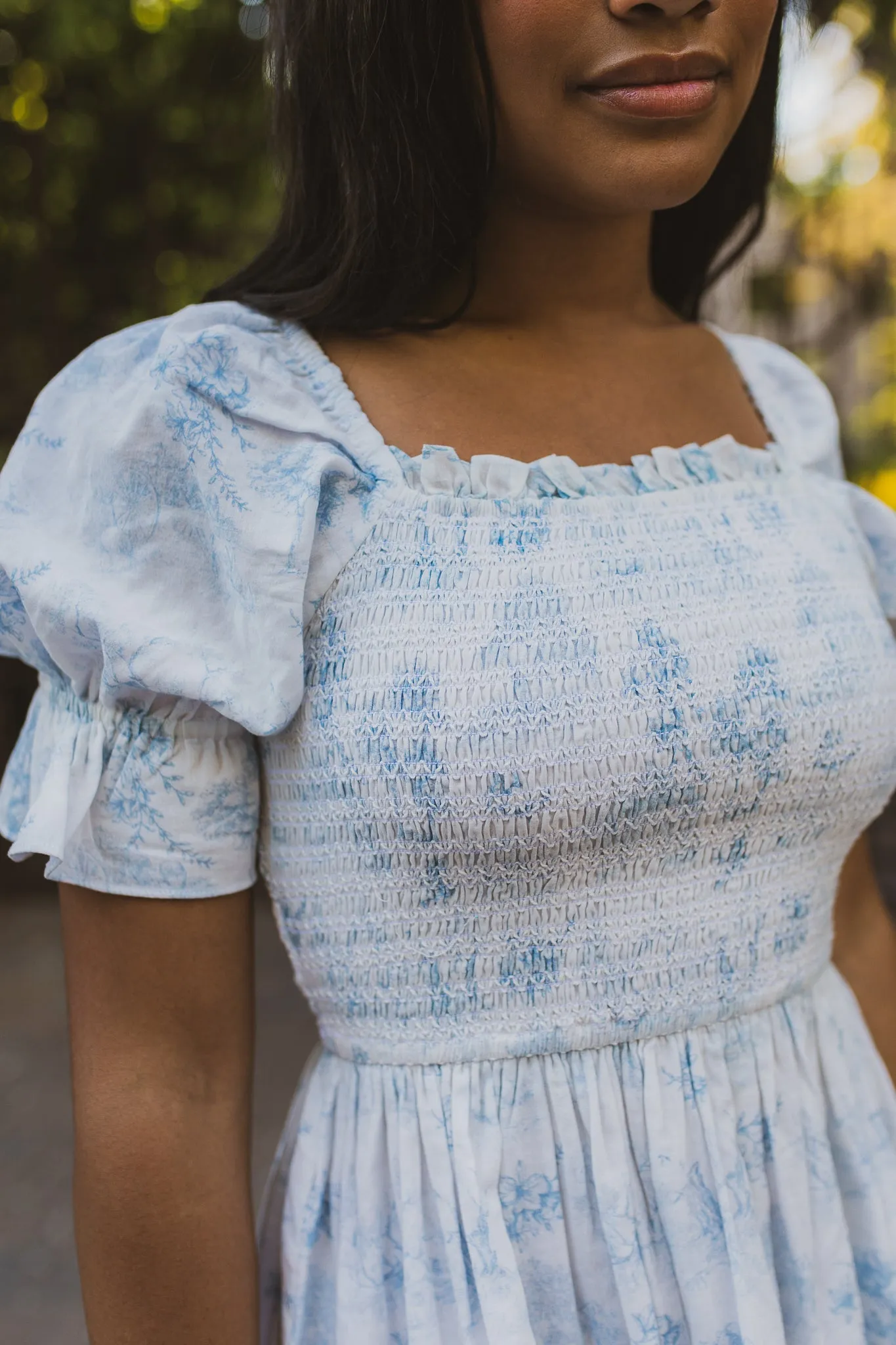 Valencia Dress sold by Ivy City Co product image thumbnail 3