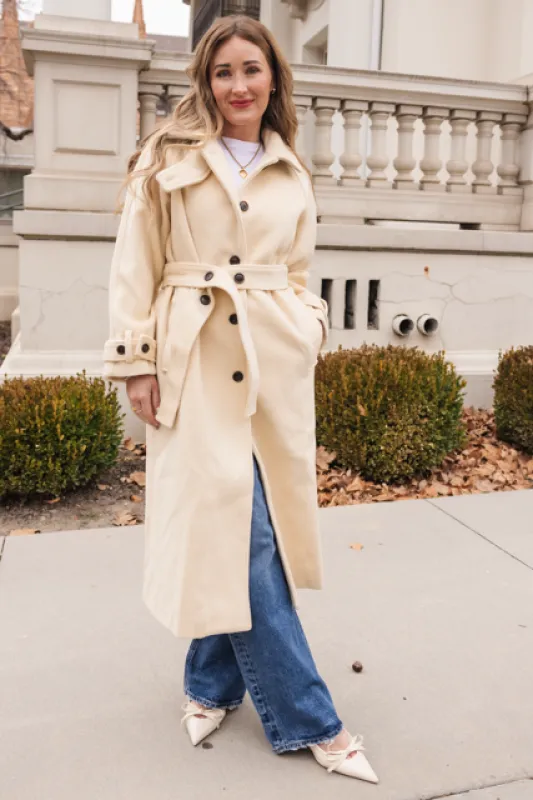 York Coat in Cream made by Ivy City Co