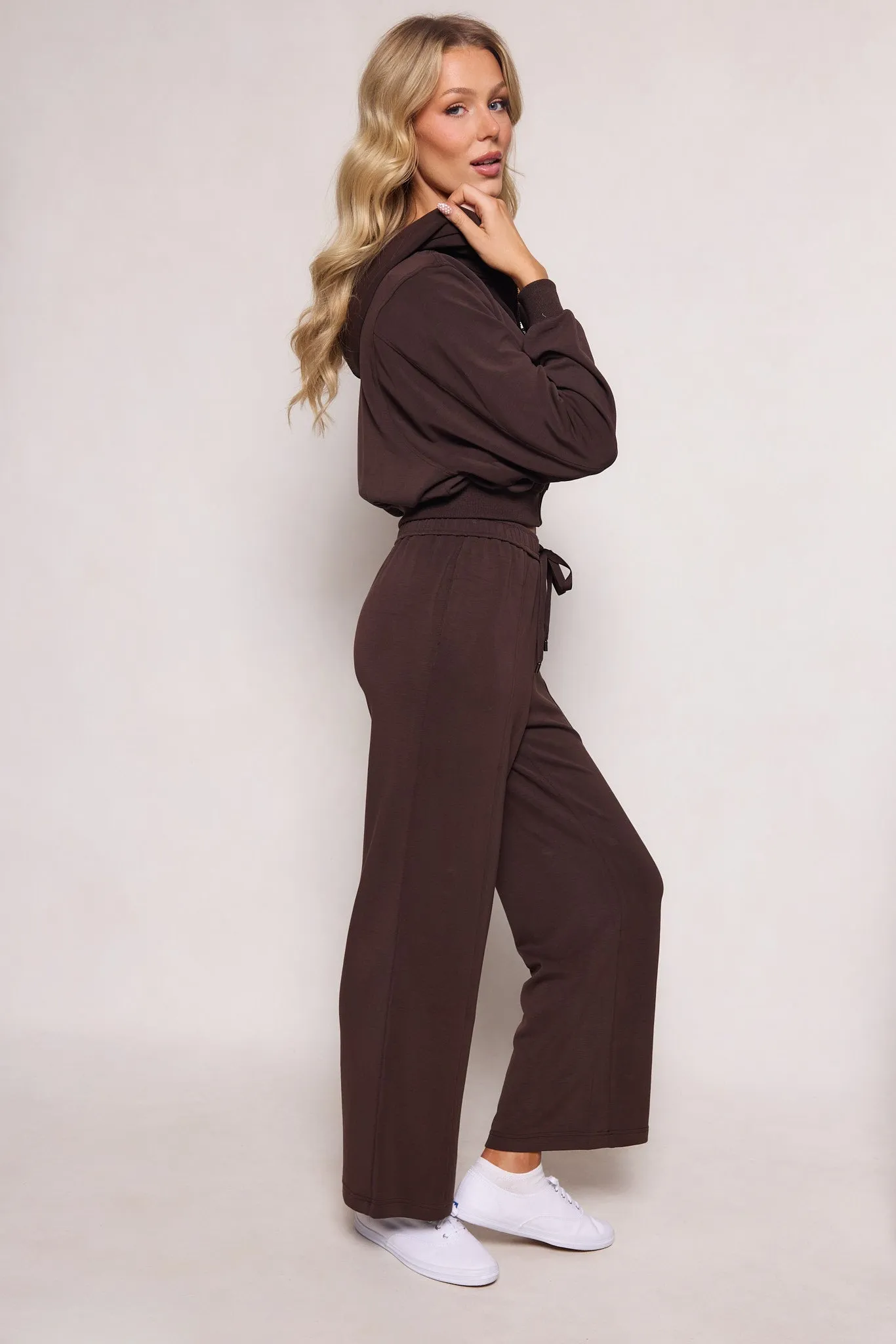 Amara Sweatpant in Espresso sold by Ivy City Co product image thumbnail 2