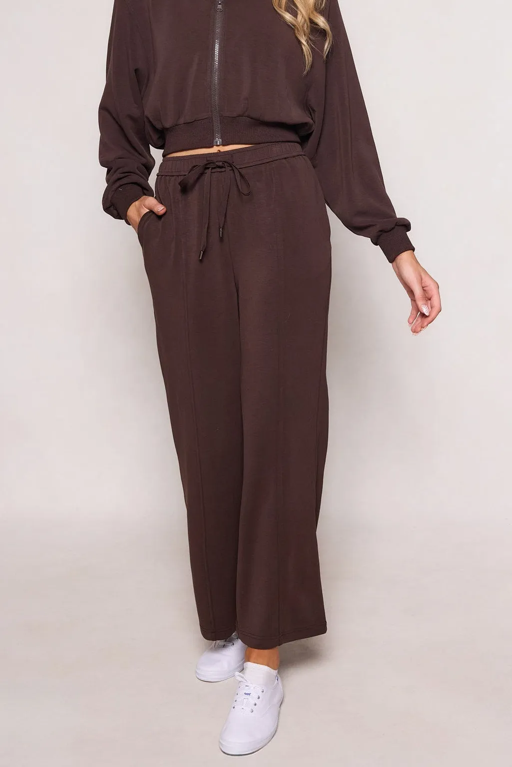 Amara Sweatpant in Espresso sold by Ivy City Co