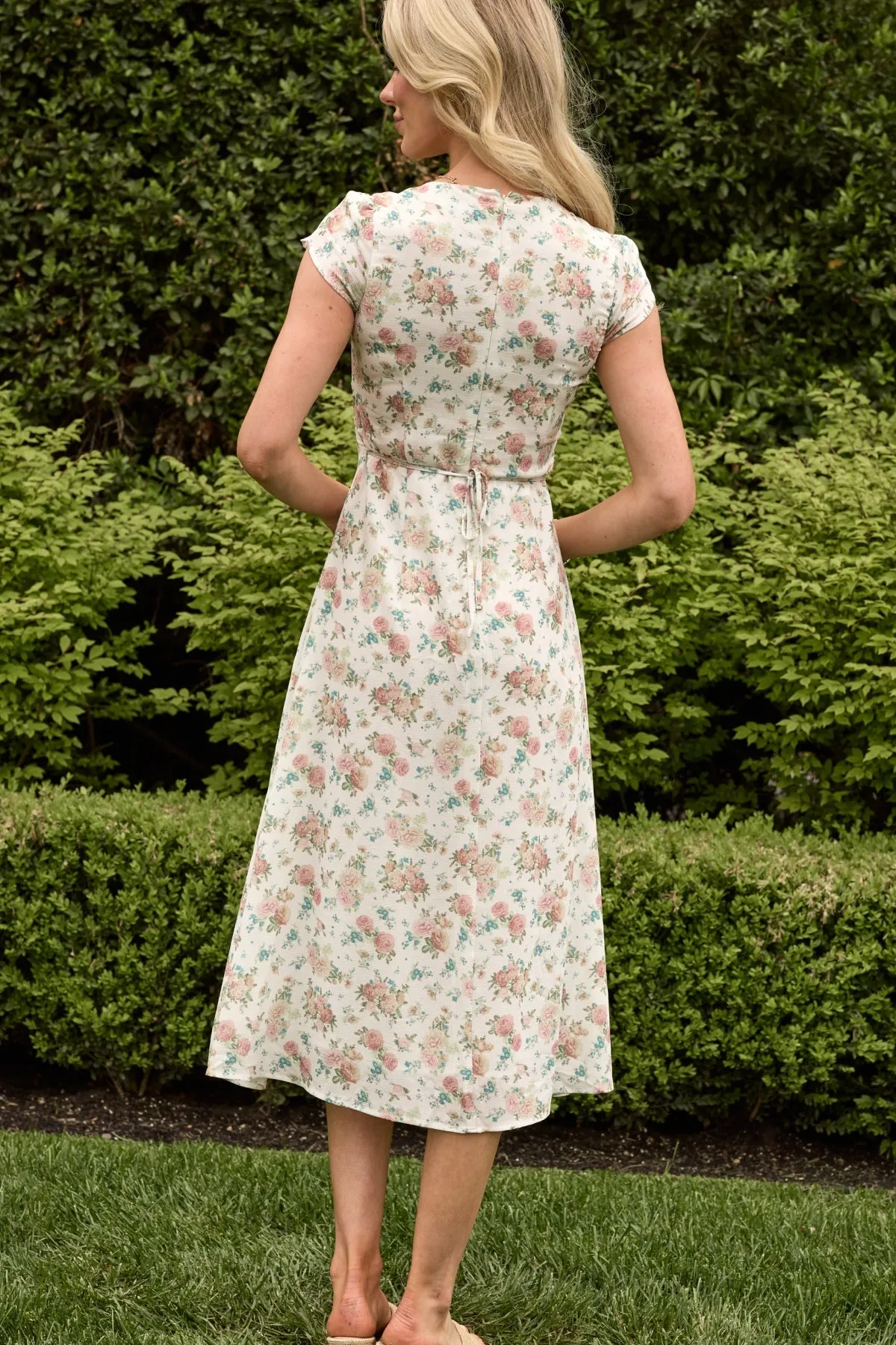 Fiona Dress in Countryside Peony Blossom sold by Ivy City Co product image thumbnail 2