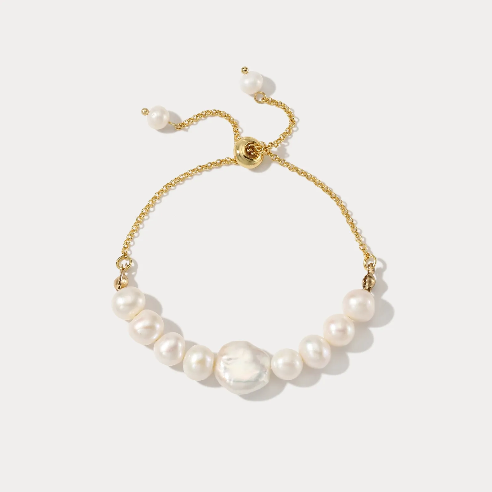 Baroque Pearl Bracelet sold by Selenichast