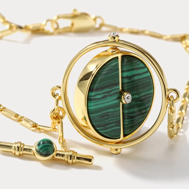 Jupiter Bracelet sold by Selenichast