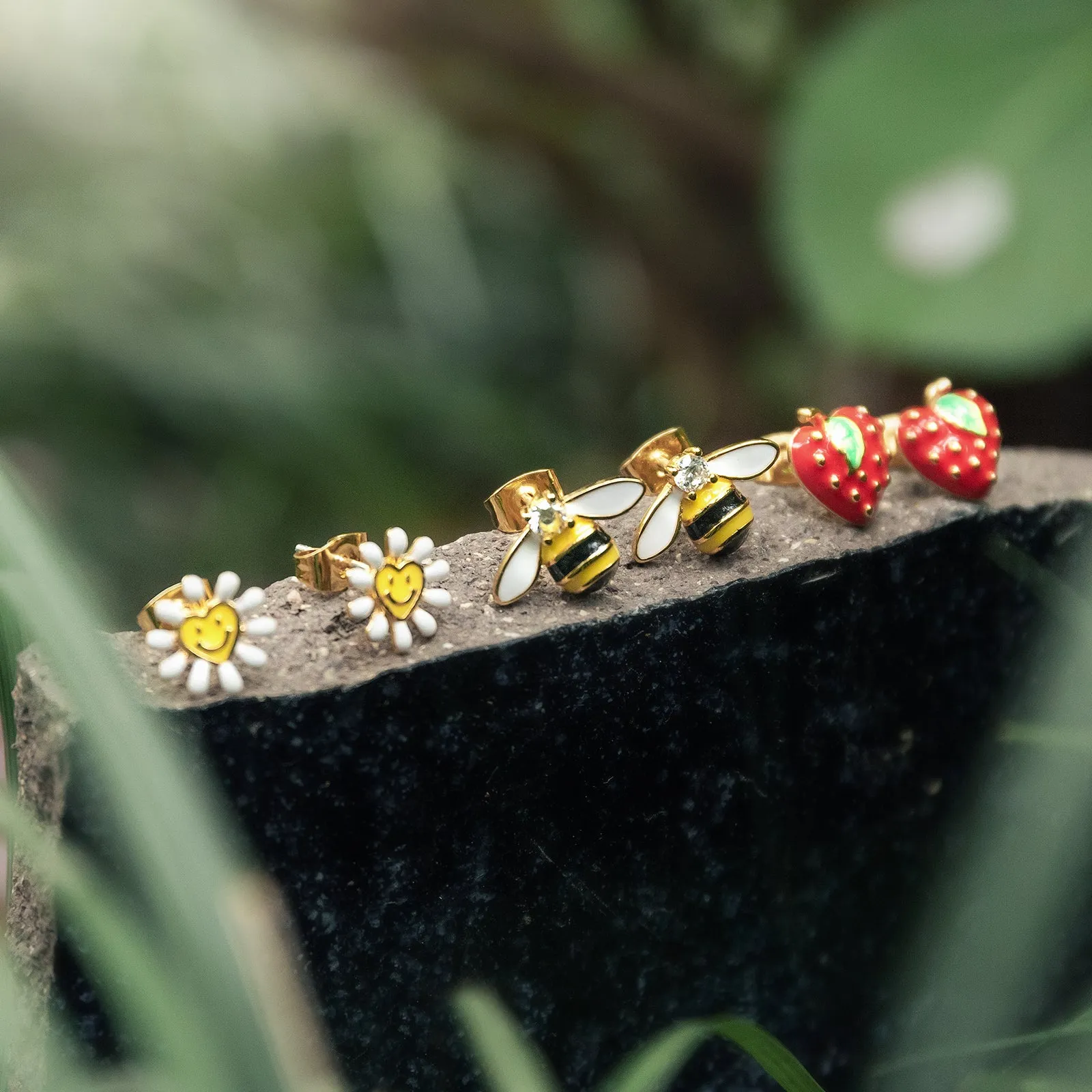 Strawberry & Bee Flowers Earring Sets sold by Selenichast product image thumbnail 2