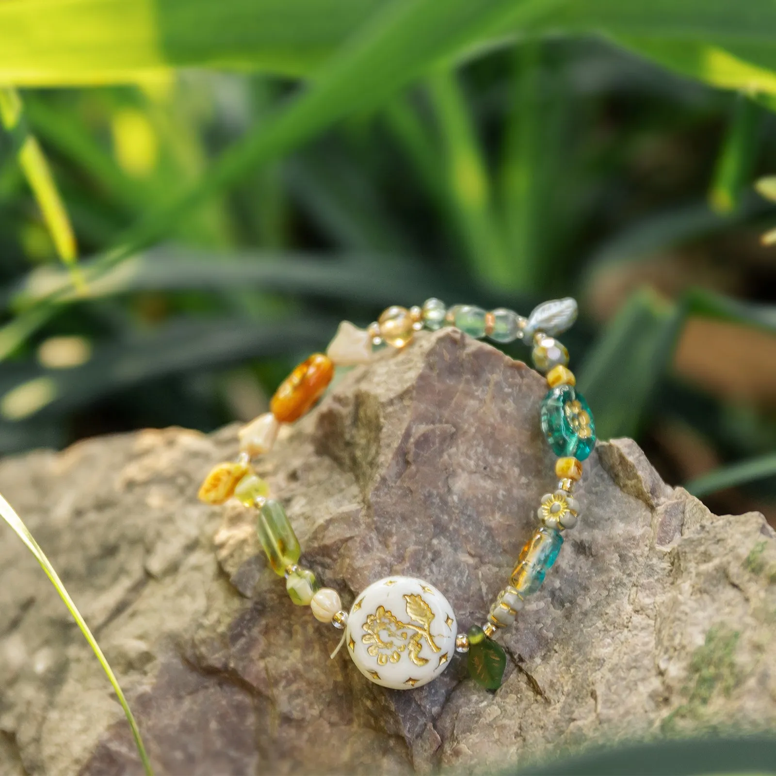 Beaded Flower Bracelet sold by Selenichast product image thumbnail 4