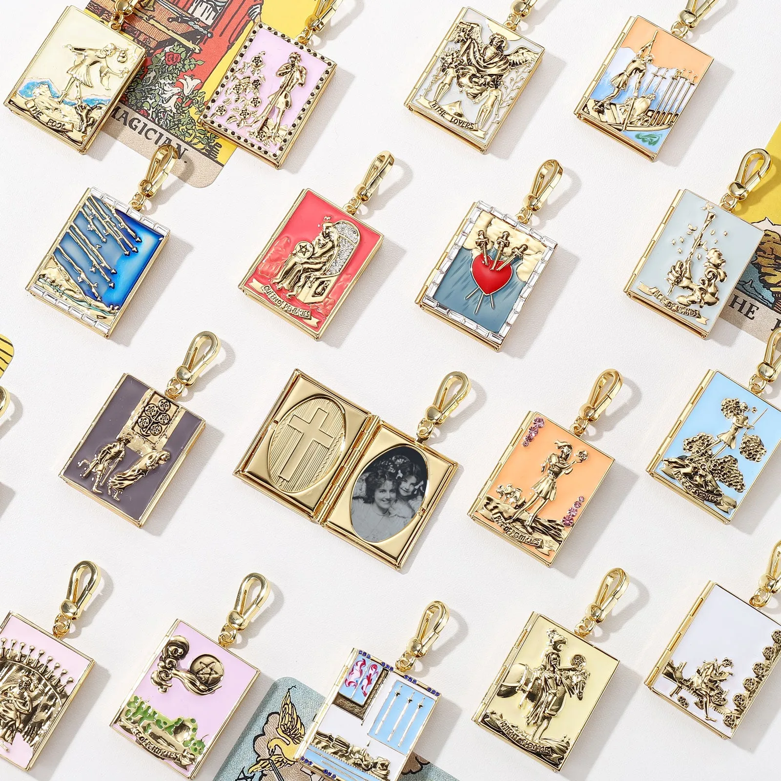 Tarot Magic Locket Necklace with Picture sold by Selenichast