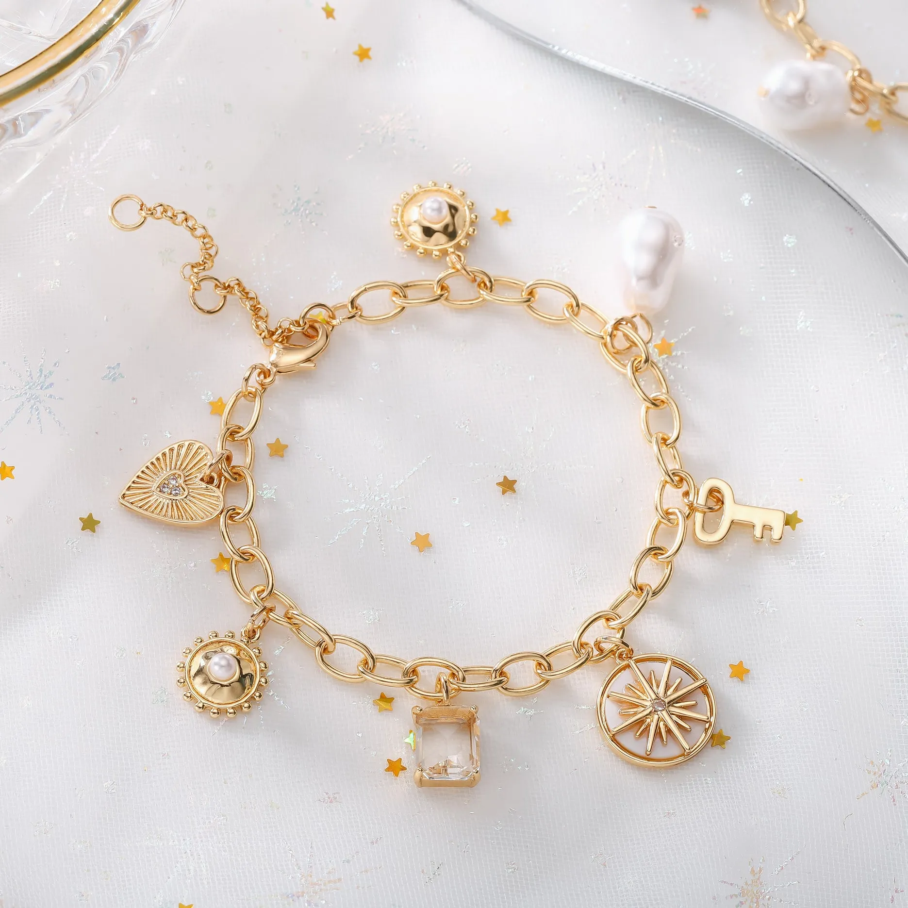 Love Star Bracelet sold by Selenichast product image thumbnail 3