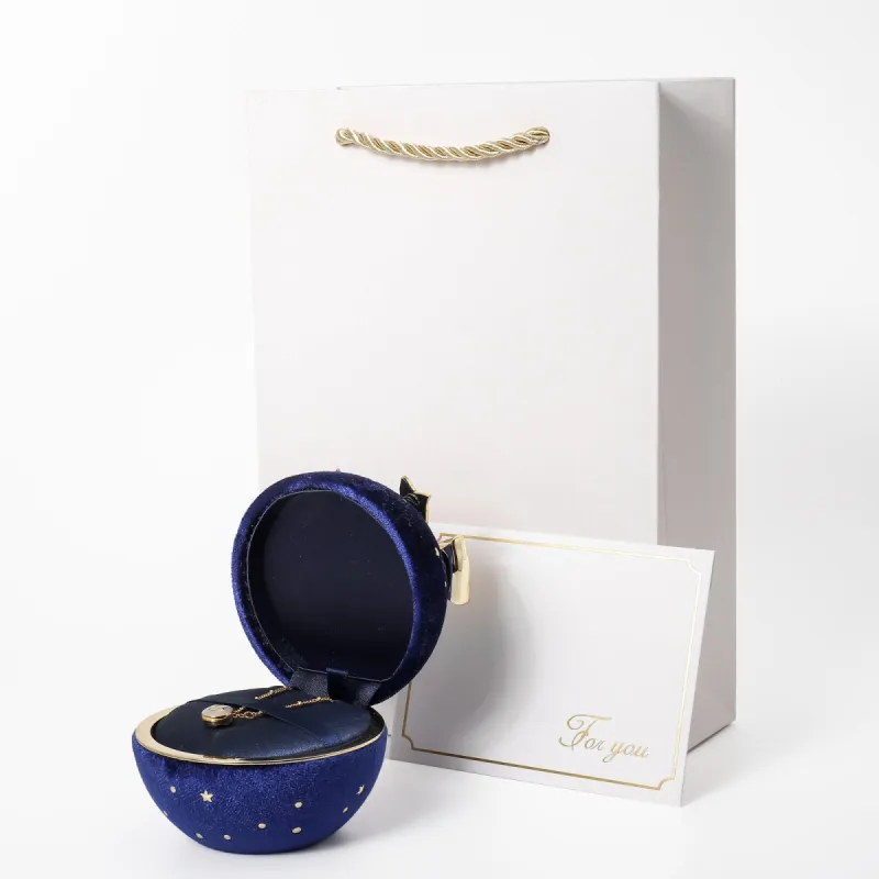 Gift Box Set sold by Selenichast