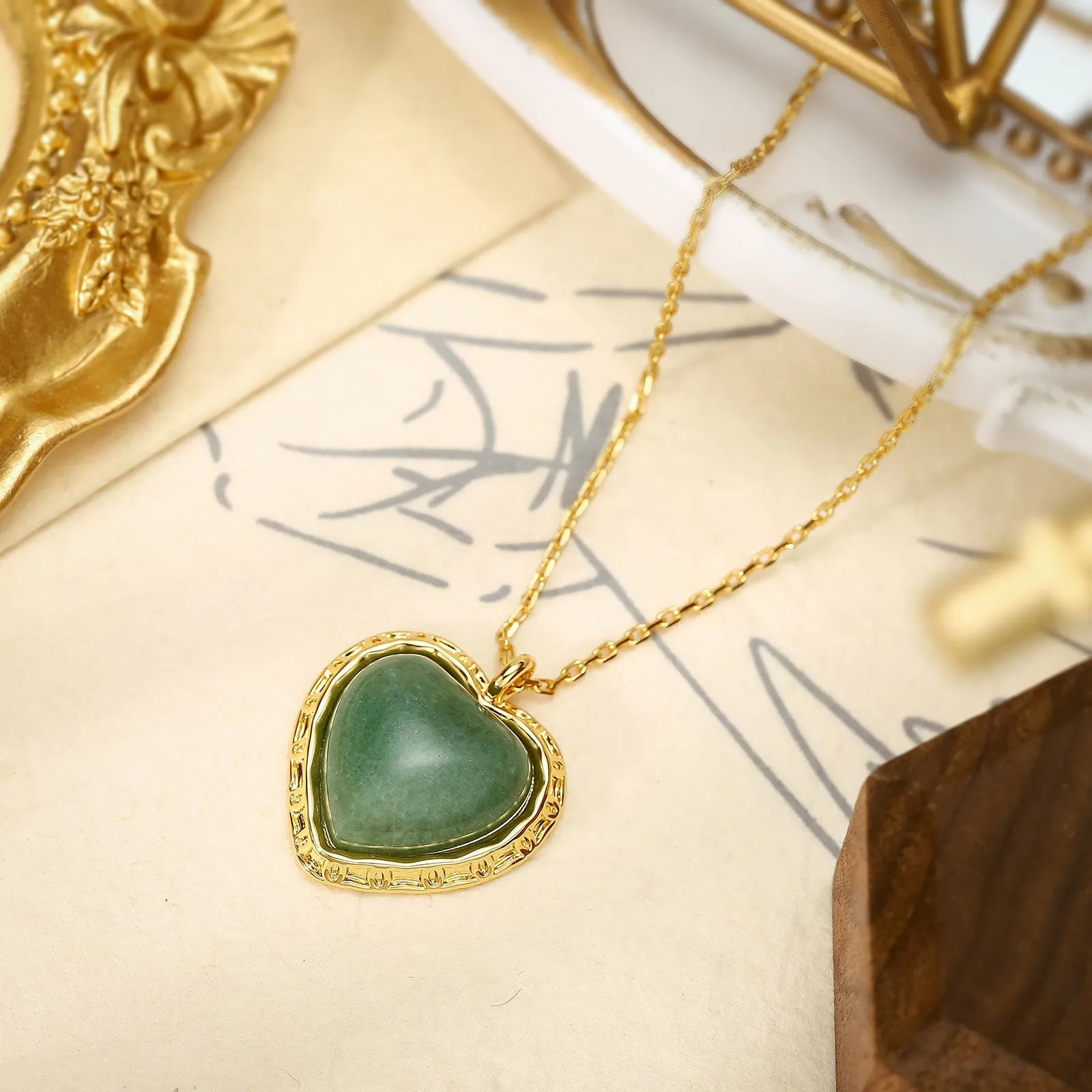 Emerald Heart Necklace sold by Selenichast product image thumbnail 5