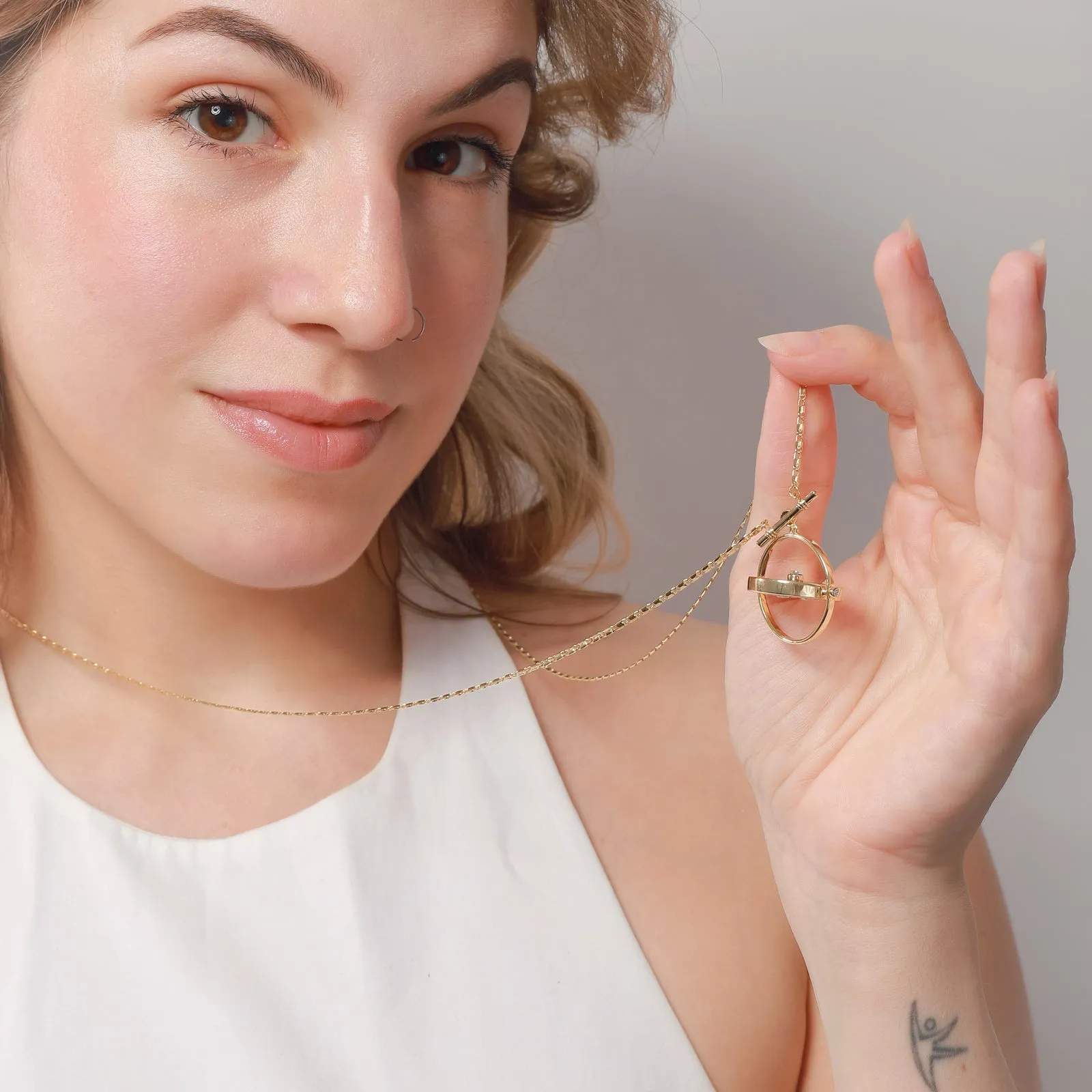 Venus Necklace sold by Selenichast product image thumbnail 4