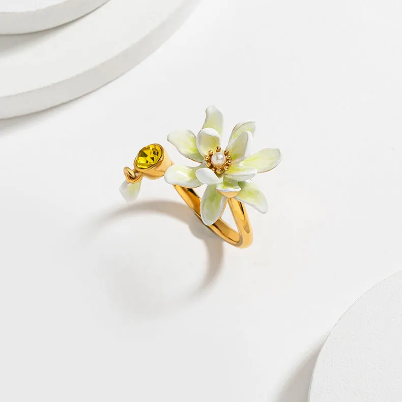 Gardenia Ring sold by Selenichast product image thumbnail 2