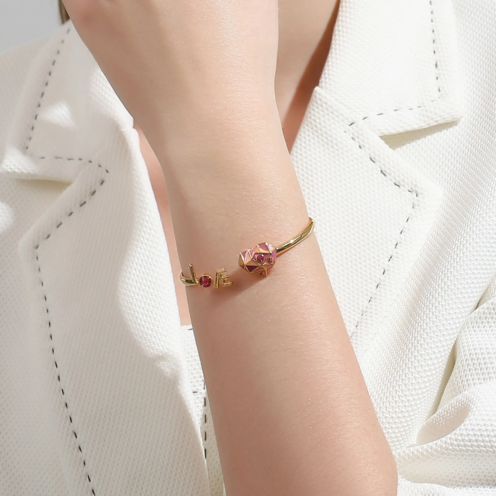 Diamond Heart Bracelet sold by Selenichast product image thumbnail 5