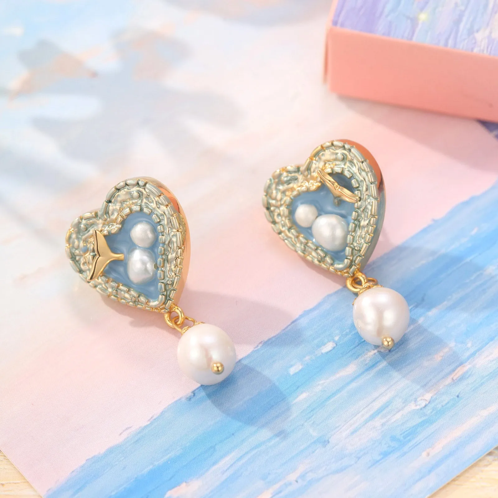 Mermaid Tail Heart Earrings with Pearl sold by Selenichast product image thumbnail 2