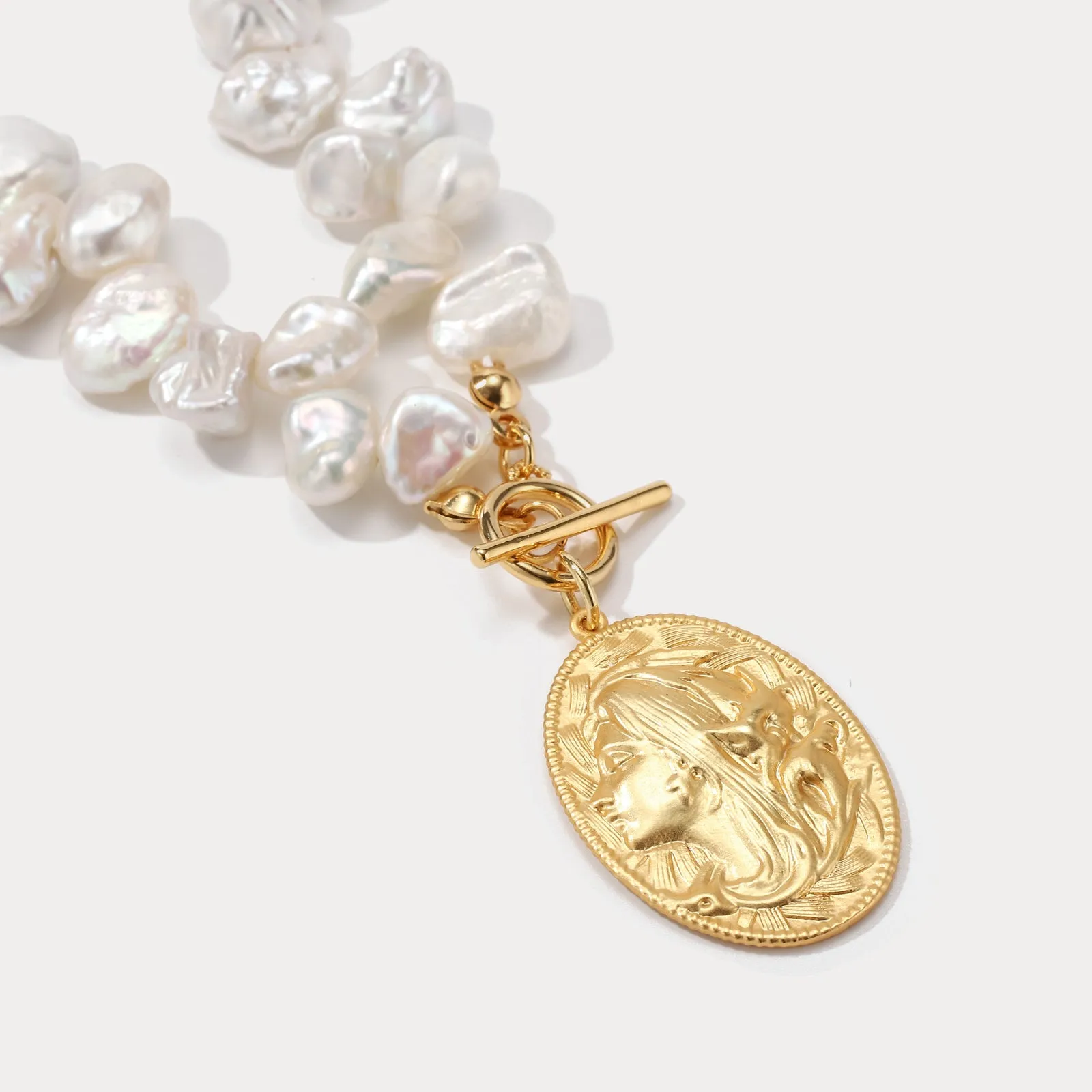 Goddess Coin Pearl Necklace sold by Selenichast product image thumbnail 2