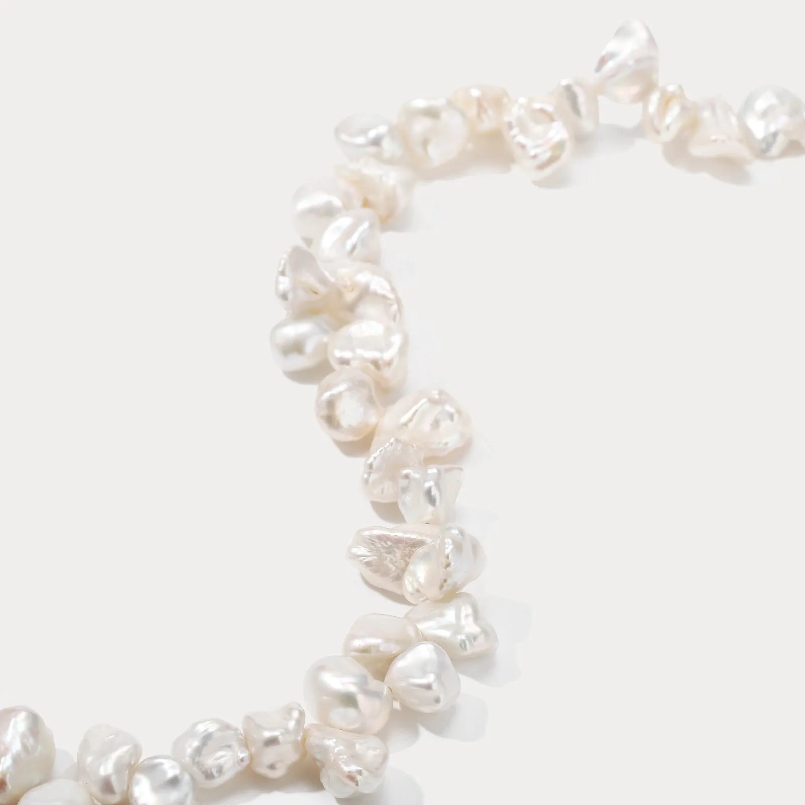 Goddess Coin Pearl Necklace sold by Selenichast product image thumbnail 3