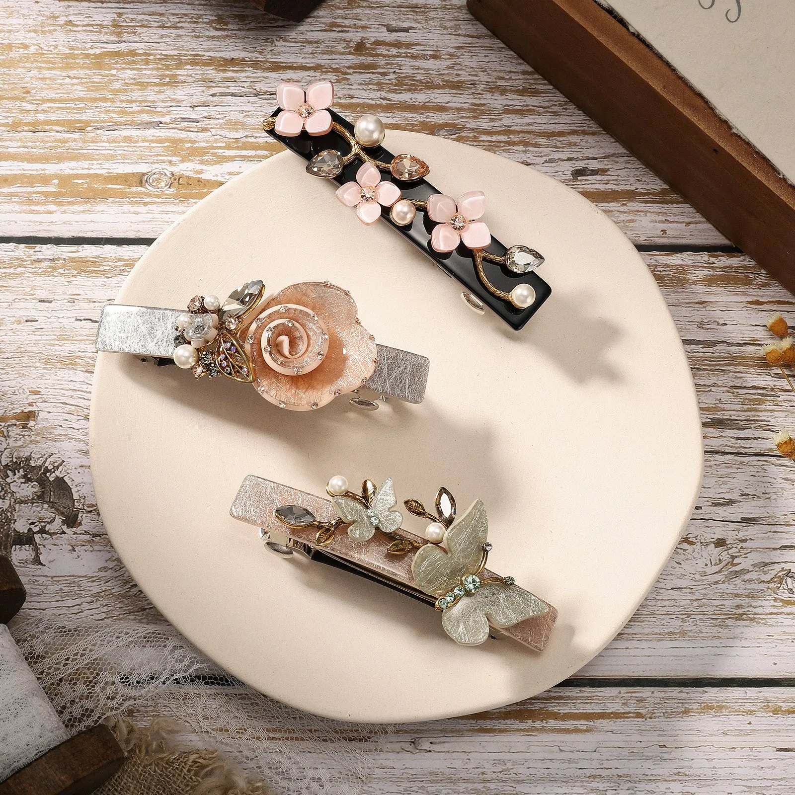 Floral Hairpin sold by Selenichast product image thumbnail 3