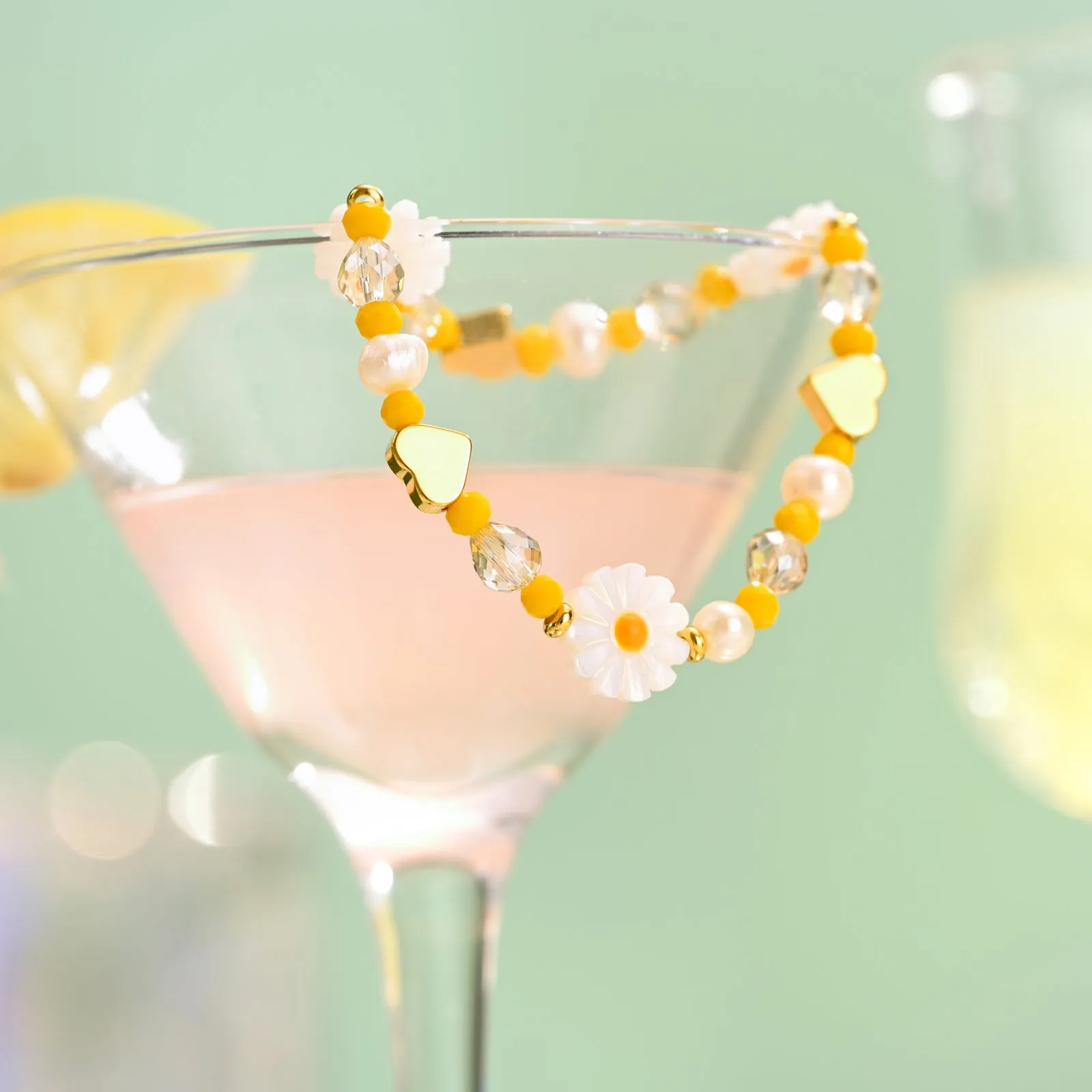 Gold Heart Daisy Beaded Bracelet sold by Selenichast product image thumbnail 2