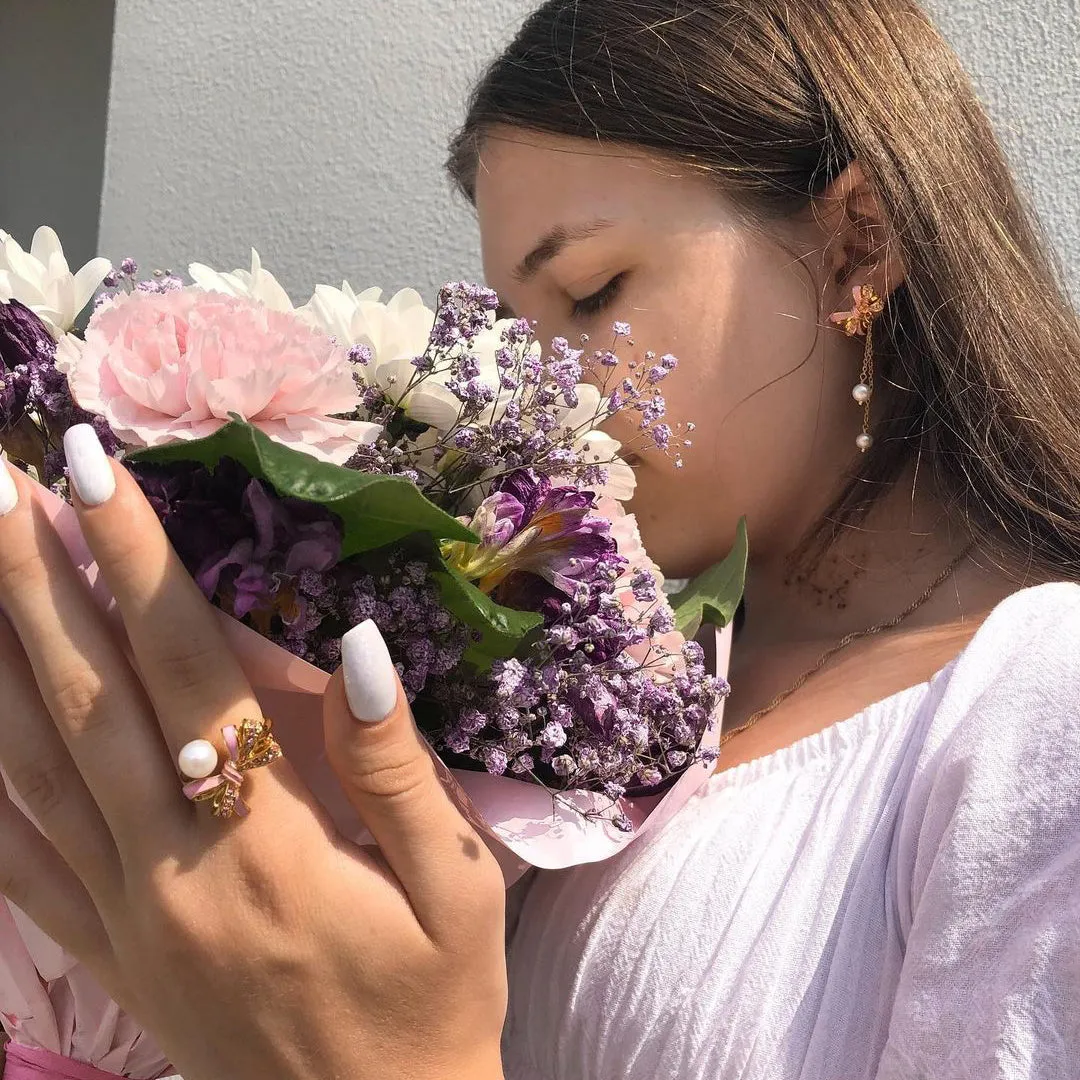 Bow-Knot Ring sold by Selenichast