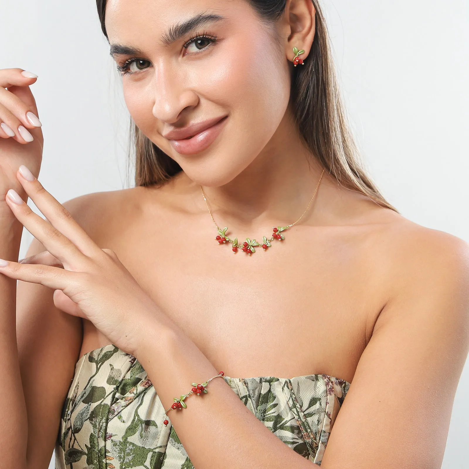 Cranberry Necklace sold by Selenichast product image thumbnail 5