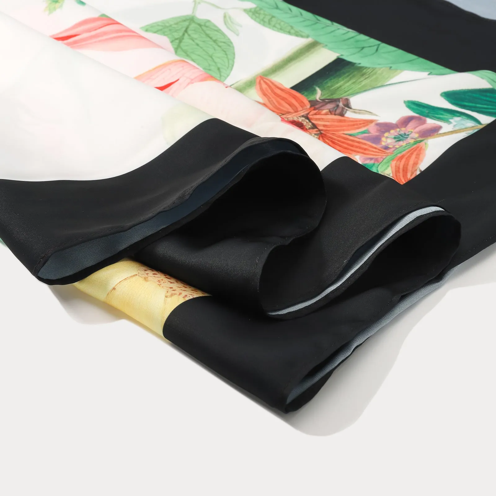 Garden Flower Rectangle Scarf sold by Selenichast product image thumbnail 4