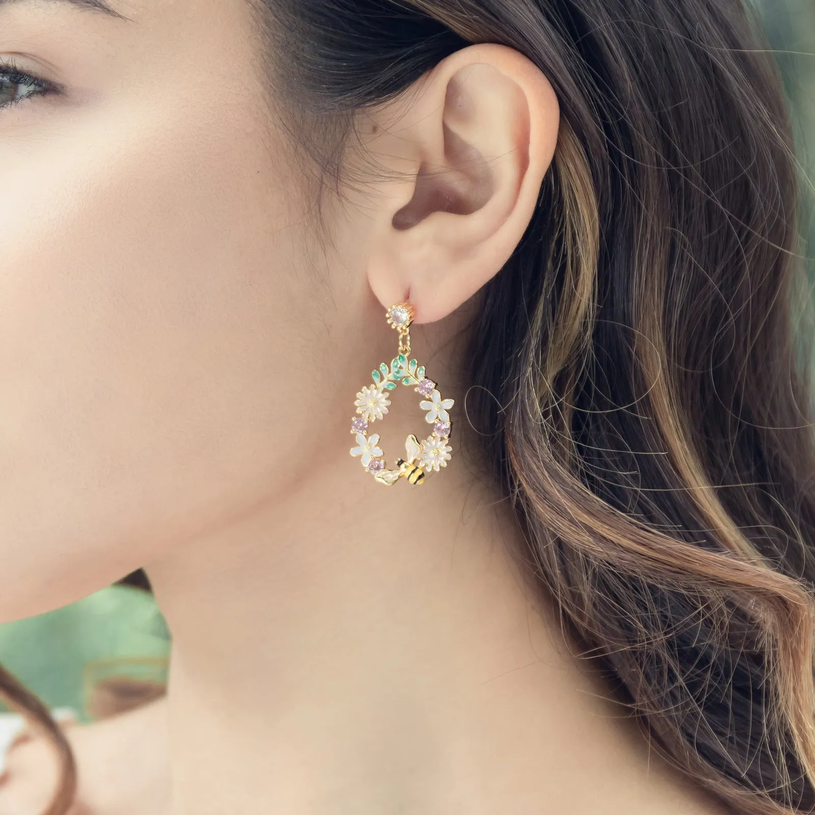 Bee in The Flower Earrings sold by Selenichast product image thumbnail 2