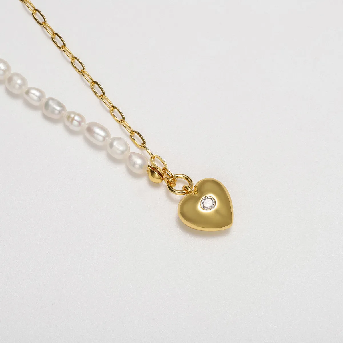 Diamond Pearl Heart Necklace sold by Selenichast product image thumbnail 2