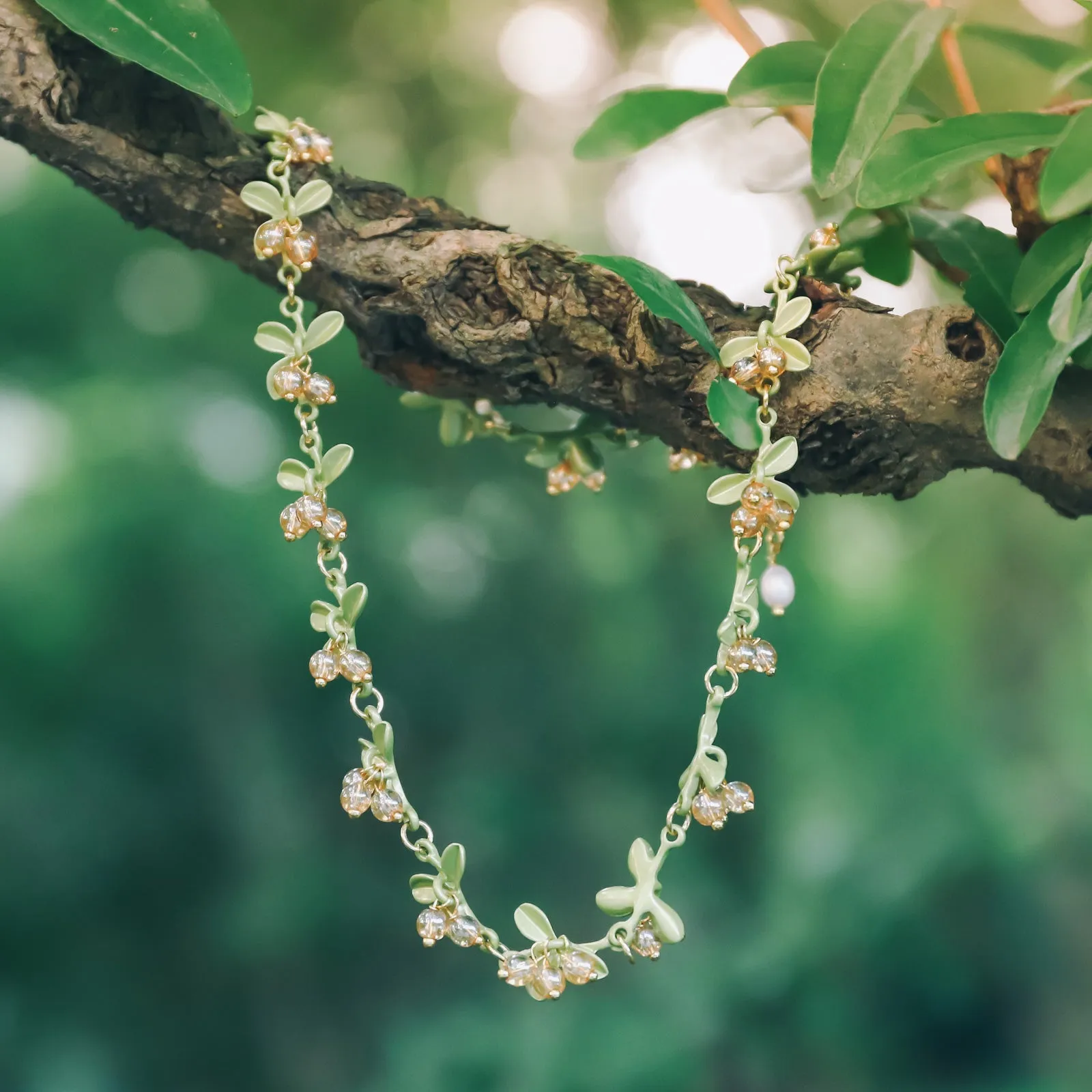 Gooseberry Choker sold by Selenichast product image thumbnail 3