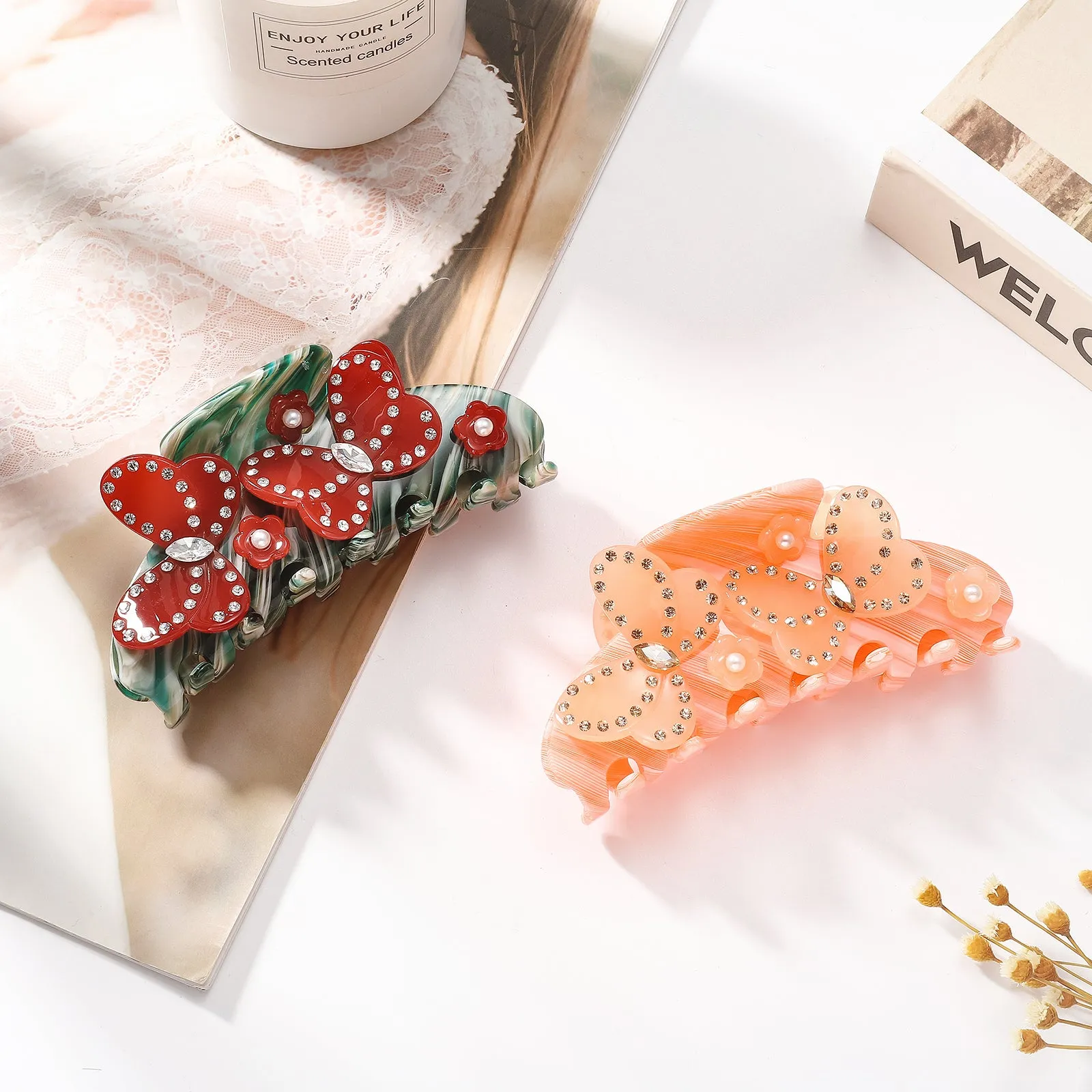 Butterfly Claw Clips sold by Selenichast product image thumbnail 3