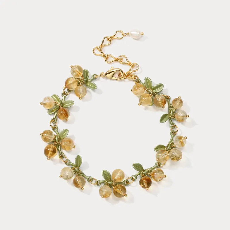 Gooseberry Bracelet sold by Selenichast