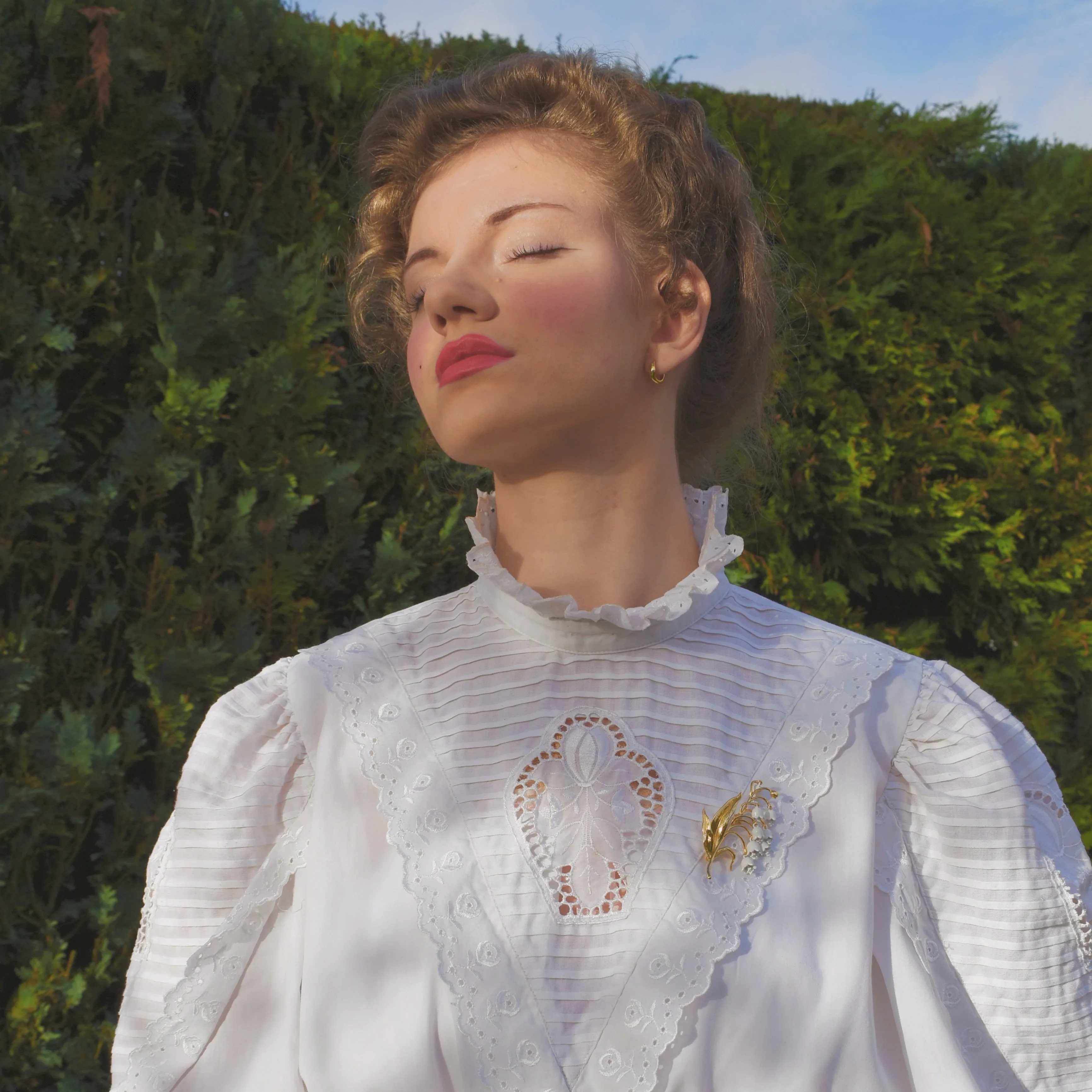 Golden Lily of The Valley Brooch sold by Selenichast product image thumbnail 5