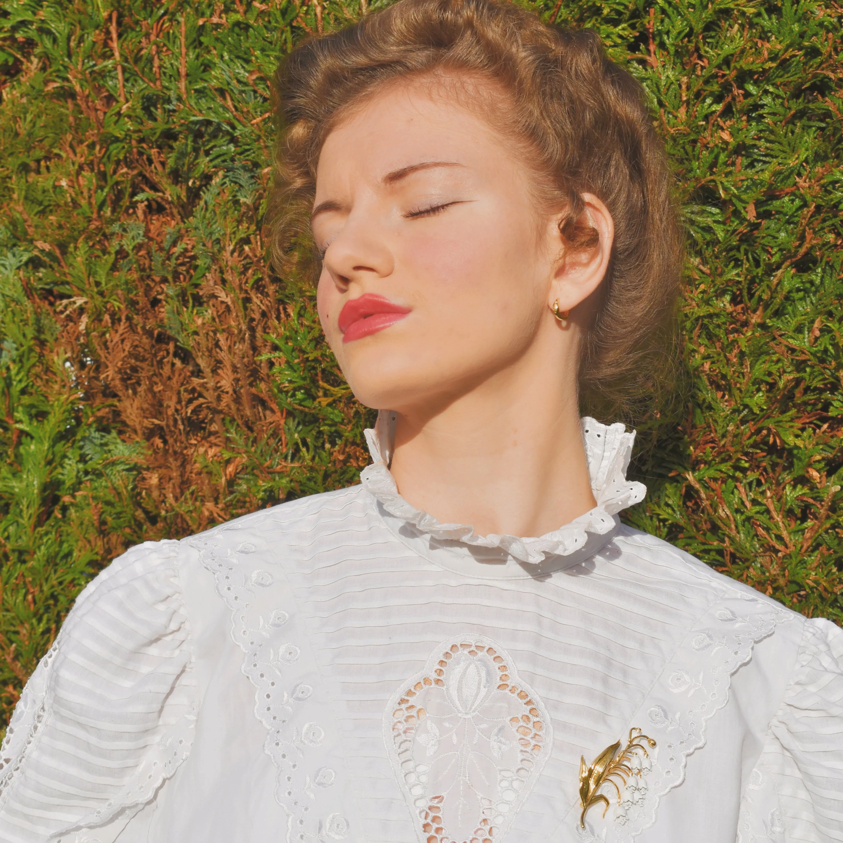 Golden Lily of The Valley Brooch sold by Selenichast product image thumbnail 4