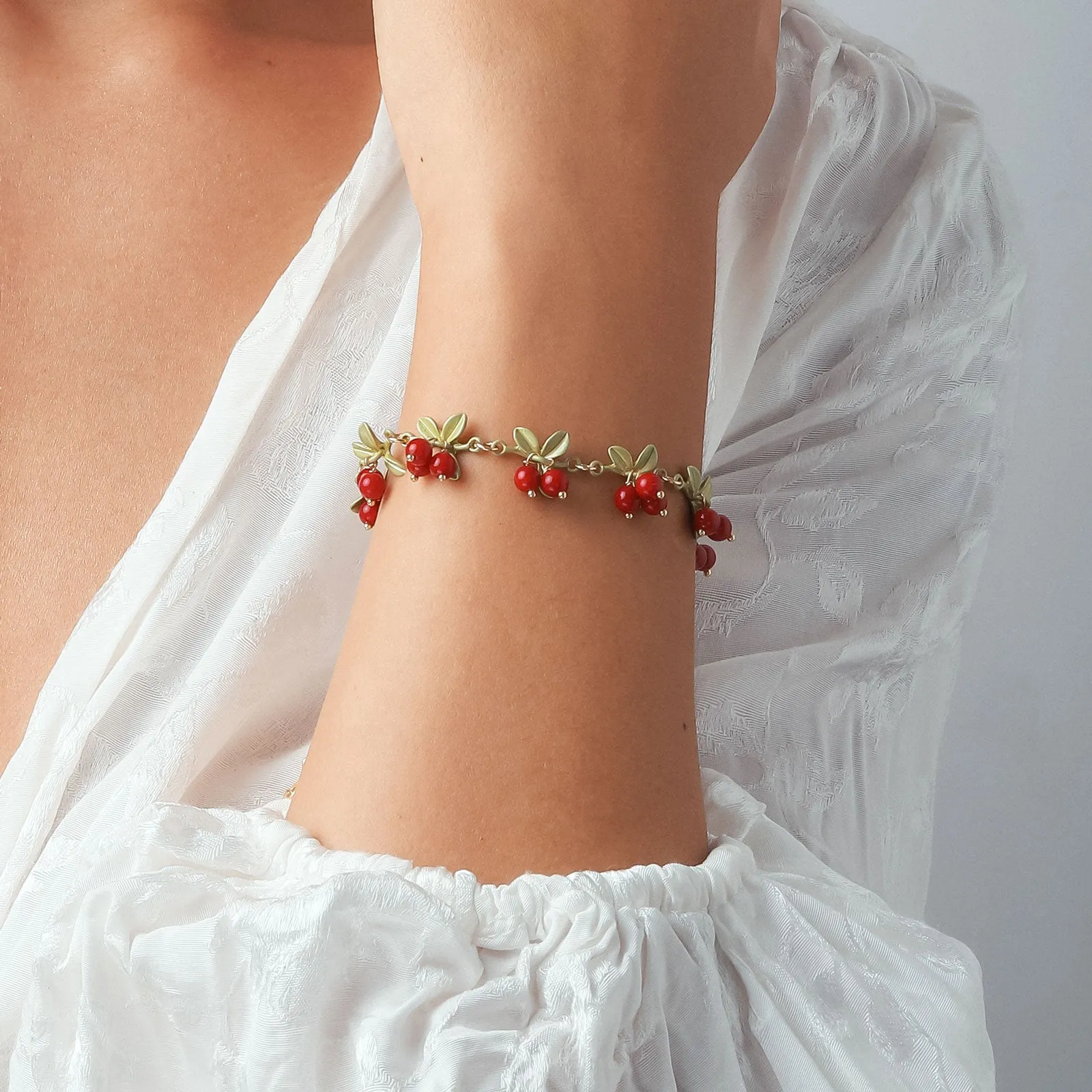 Cranberry Bracelet sold by Selenichast product image thumbnail 3