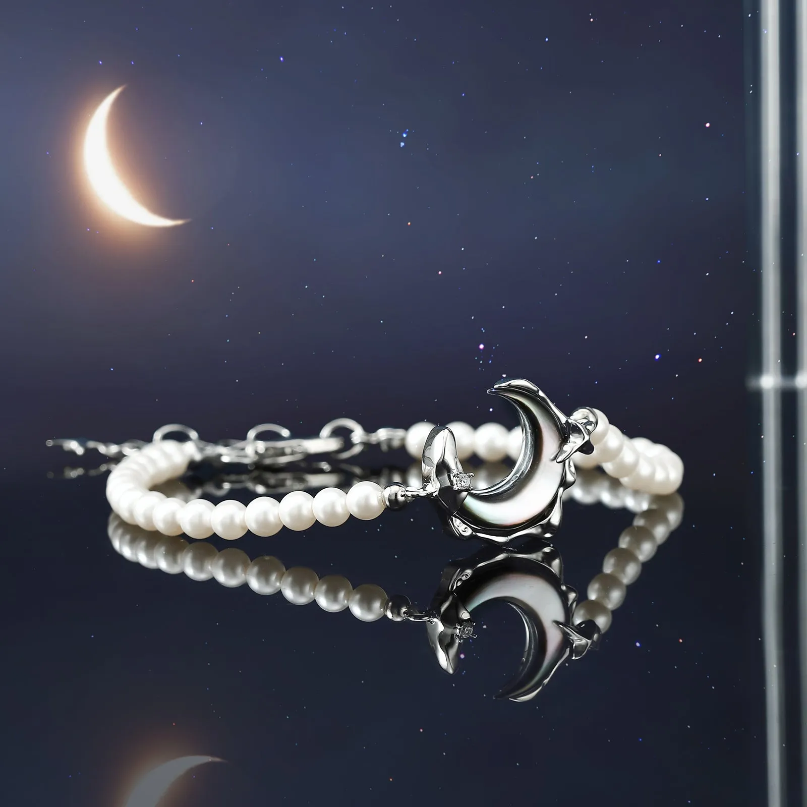Lunar Tide Pearl Bracelet sold by Selenichast product image thumbnail 2