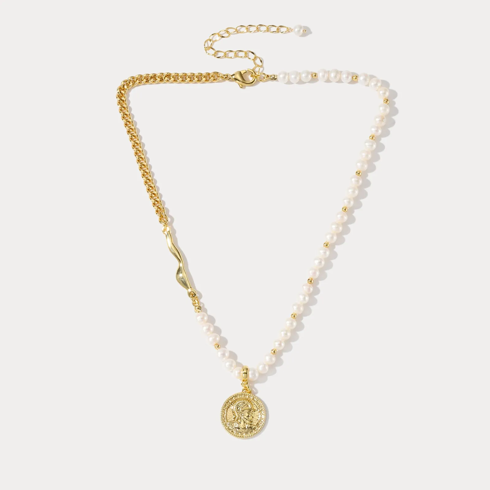 Portrait Pearl Chain Necklace sold by Selenichast product image thumbnail 5