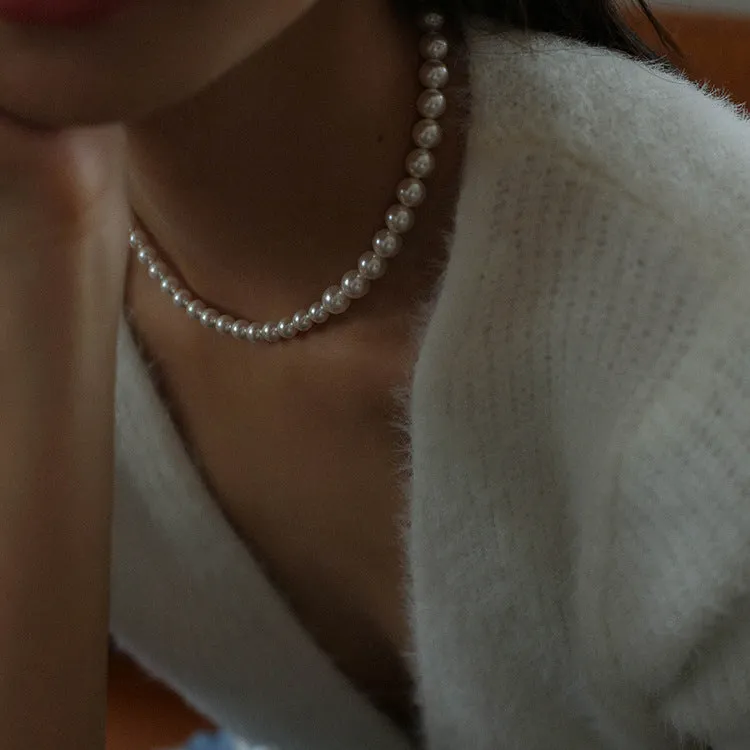 Pearl Necklace sold by Selenichast product image thumbnail 3