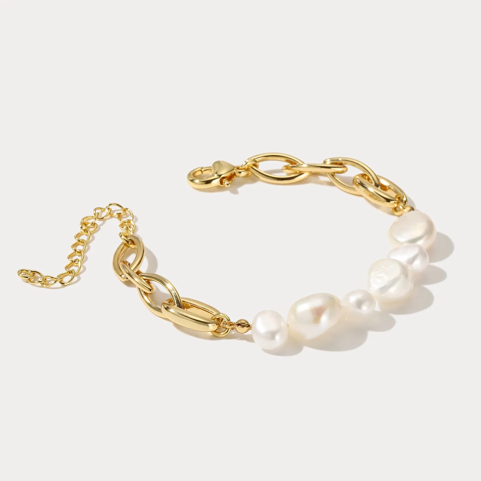 Baroque Pearl Bracelet sold by Selenichast product image thumbnail 2