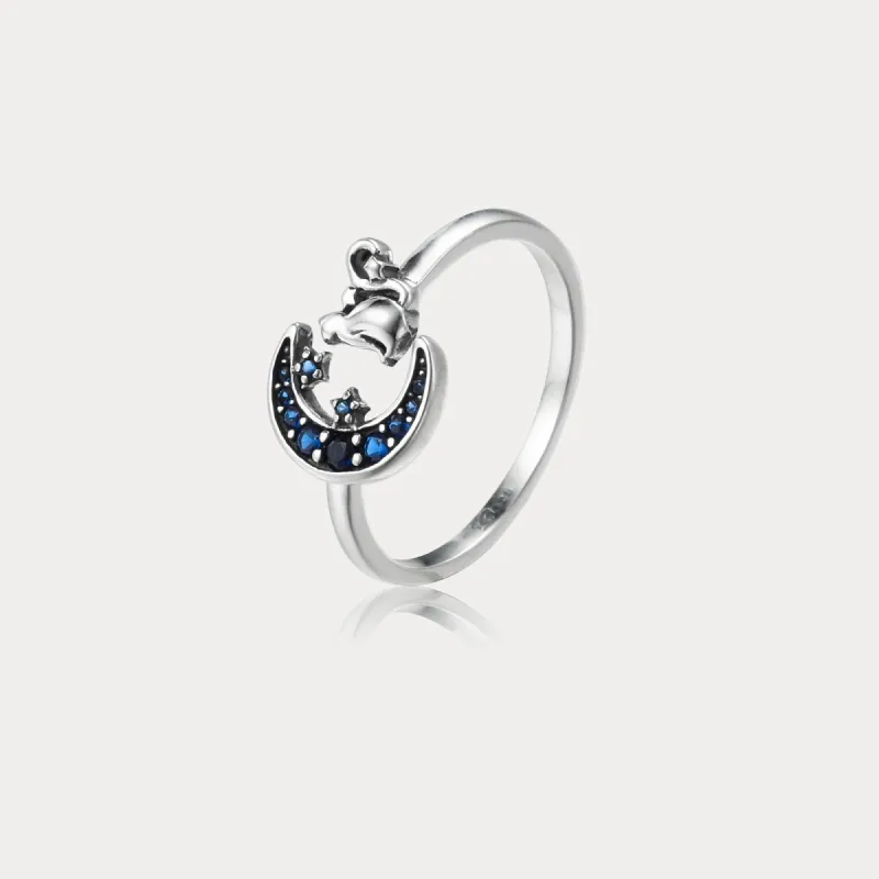 Silver Moon Cat Ring sold by Selenichast
