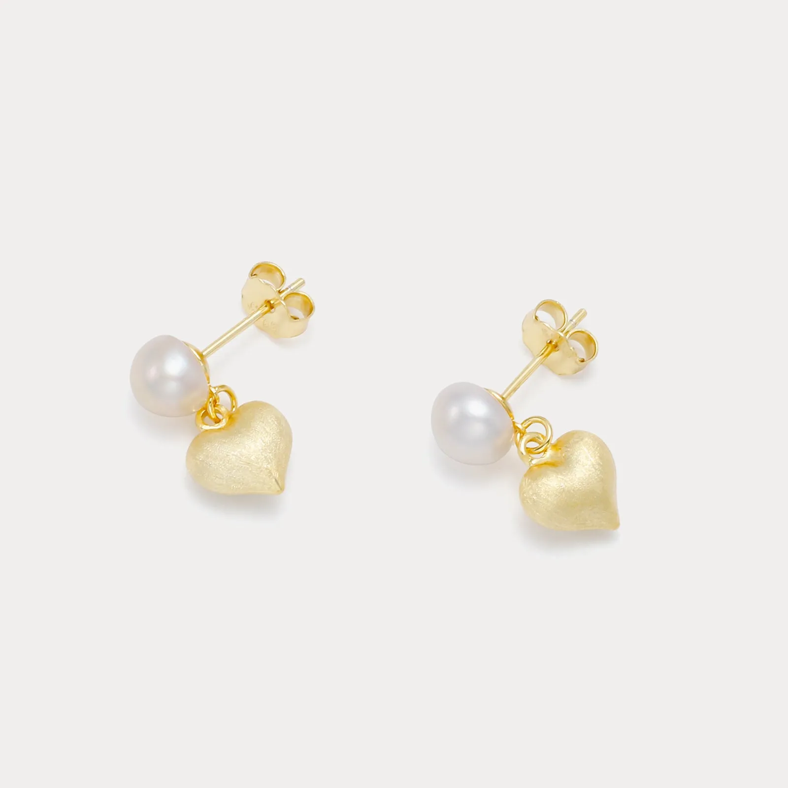 Pearl Heart Earrings sold by Selenichast product image thumbnail 4