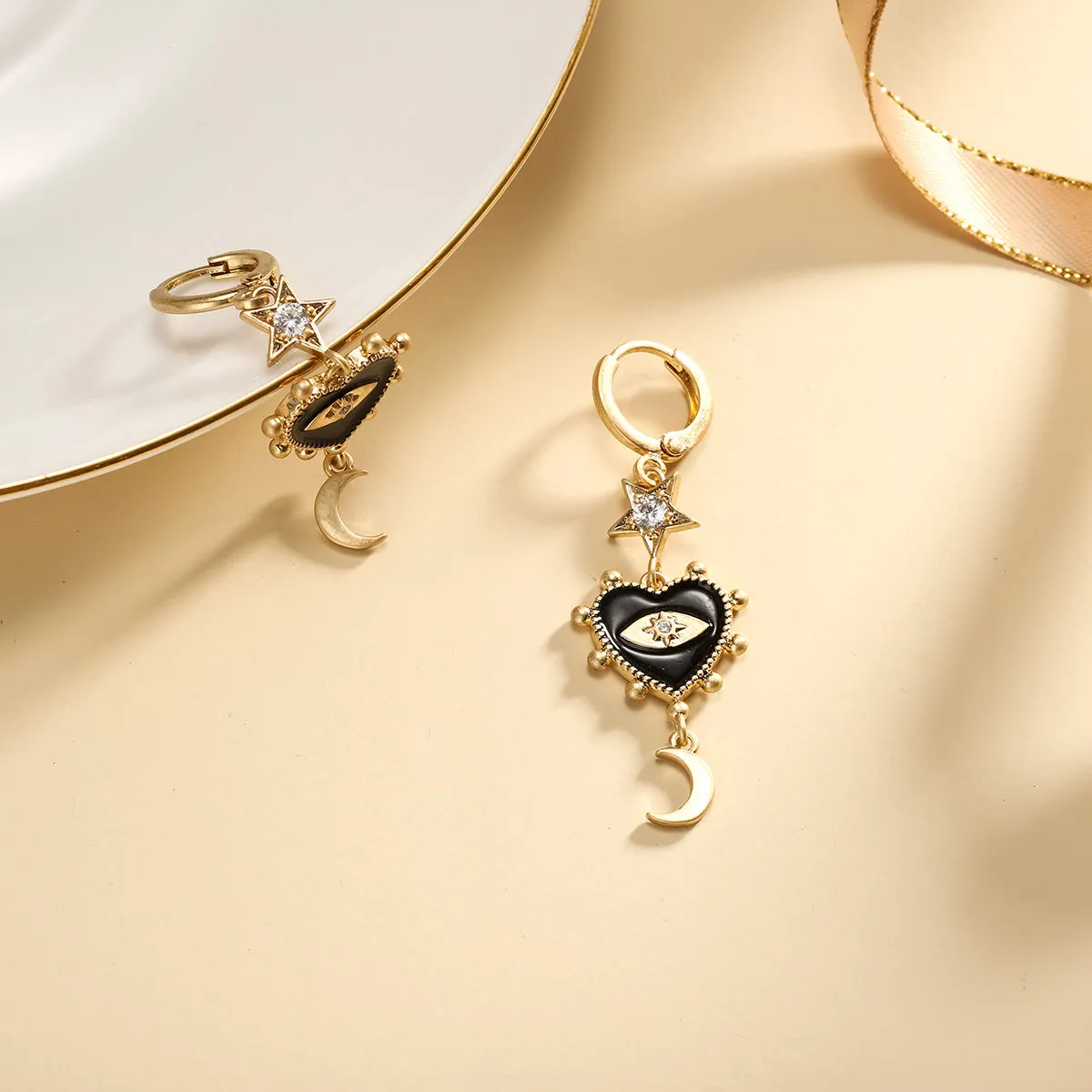 Devil Eye Heart Earrings sold by Selenichast product image thumbnail 5