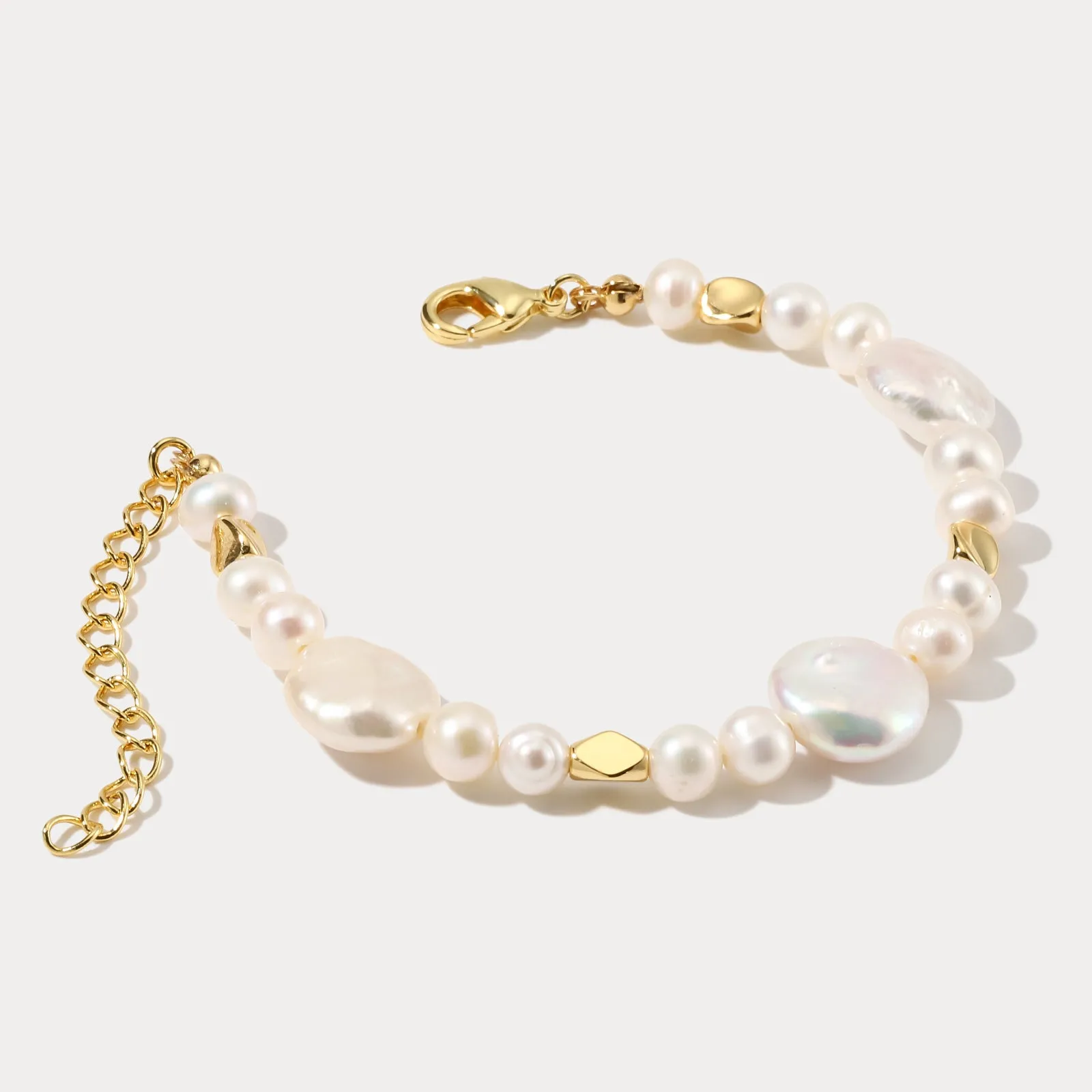 Baroque Pearl Bracelet sold by Selenichast product image thumbnail 2