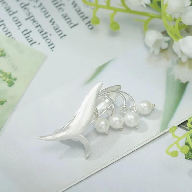 Silver Lily Of The Valley Pearl Brooch made by Selenichast