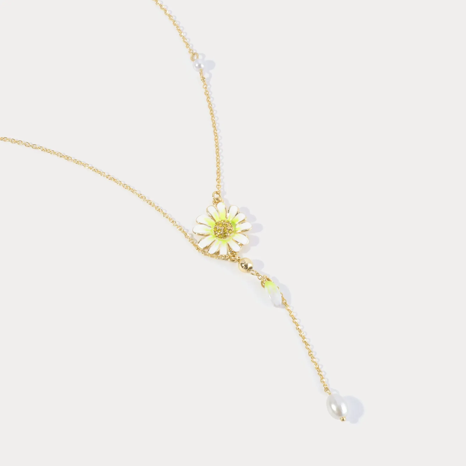 Daisy Flower Necklace sold by Selenichast product image thumbnail 4