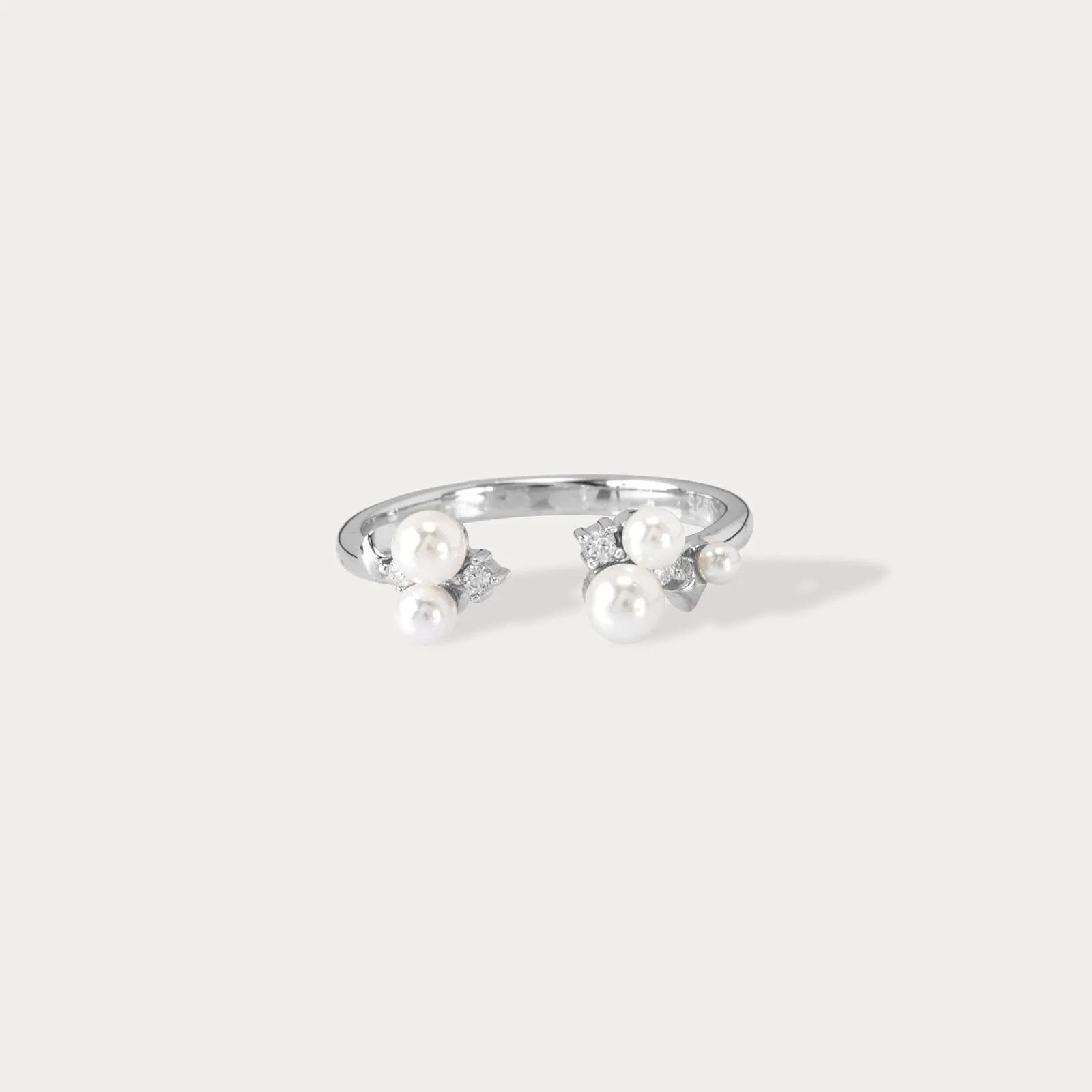 Silver Star Pearl Ring sold by Selenichast product image thumbnail 4