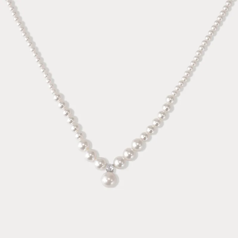 Silver Pearl Pendant Necklace sold by Selenichast
