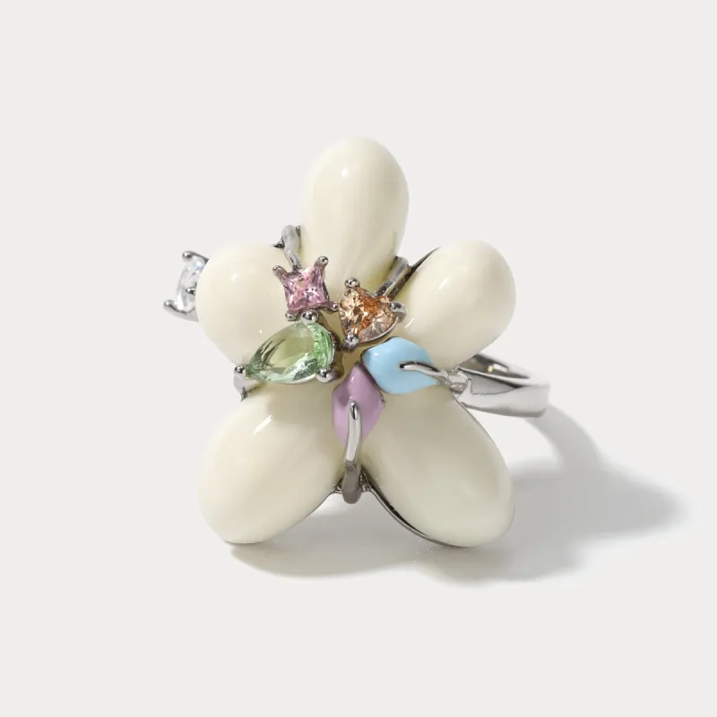 Cream Flower Ring sold by Selenichast